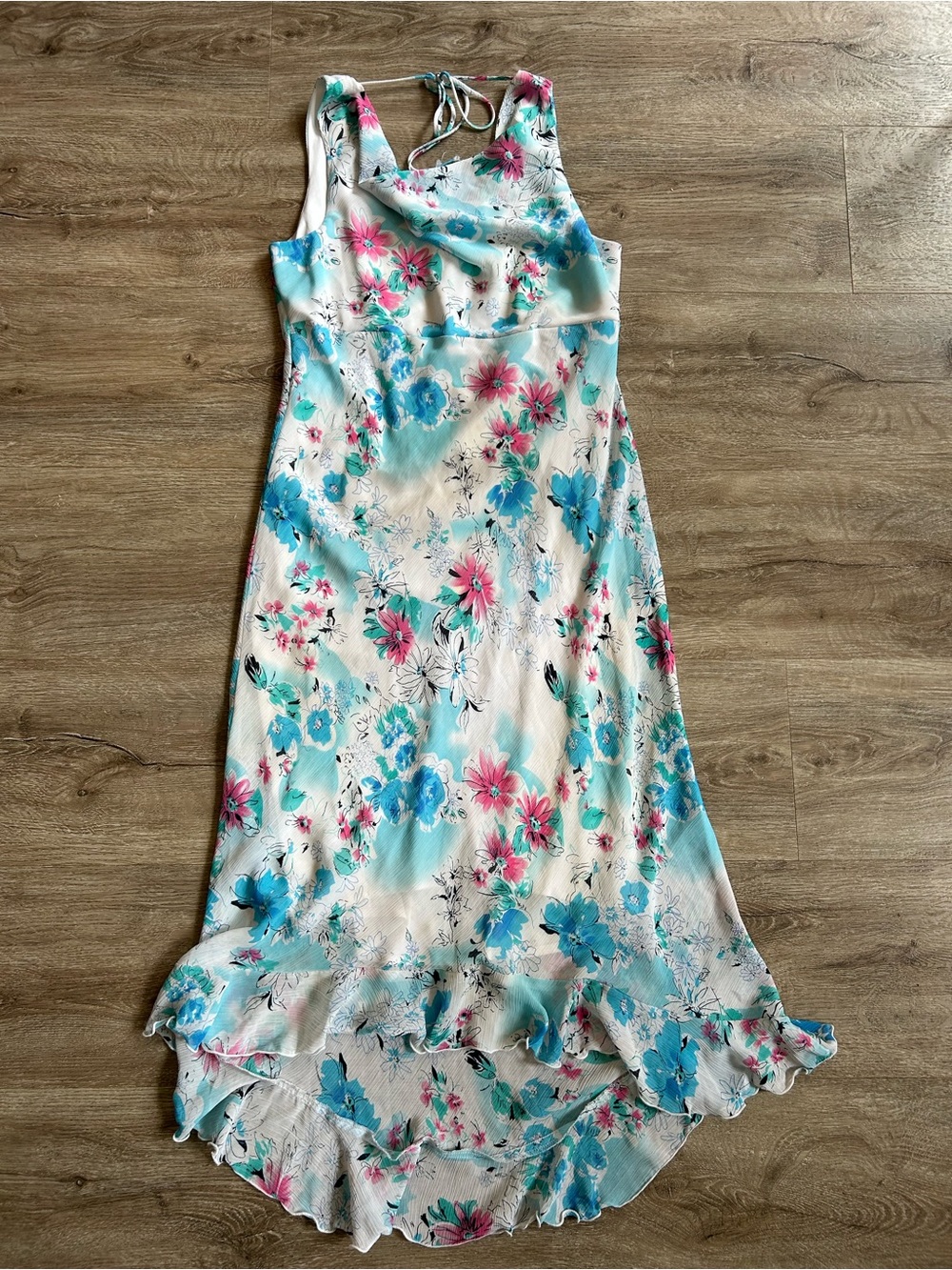 Y2K 90’s White Floral Crowl Neck Dress with Aqua and Pink Floral Print